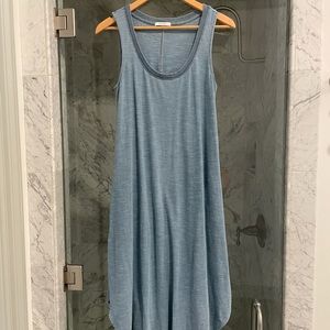 Z supply cotton dress. Worn once. Excellent condition. Blue cotton.